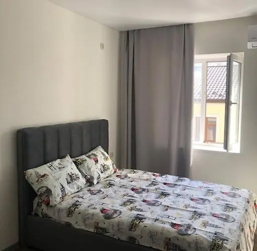 Apartment On Zarwanska Street